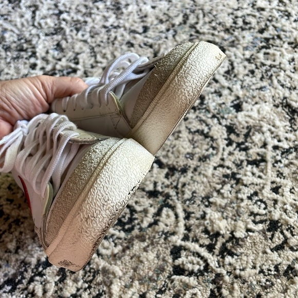 Nike Blazers low 77 White Team Red size 10 UK 7.5 EU 42 - Picture 6 of 7